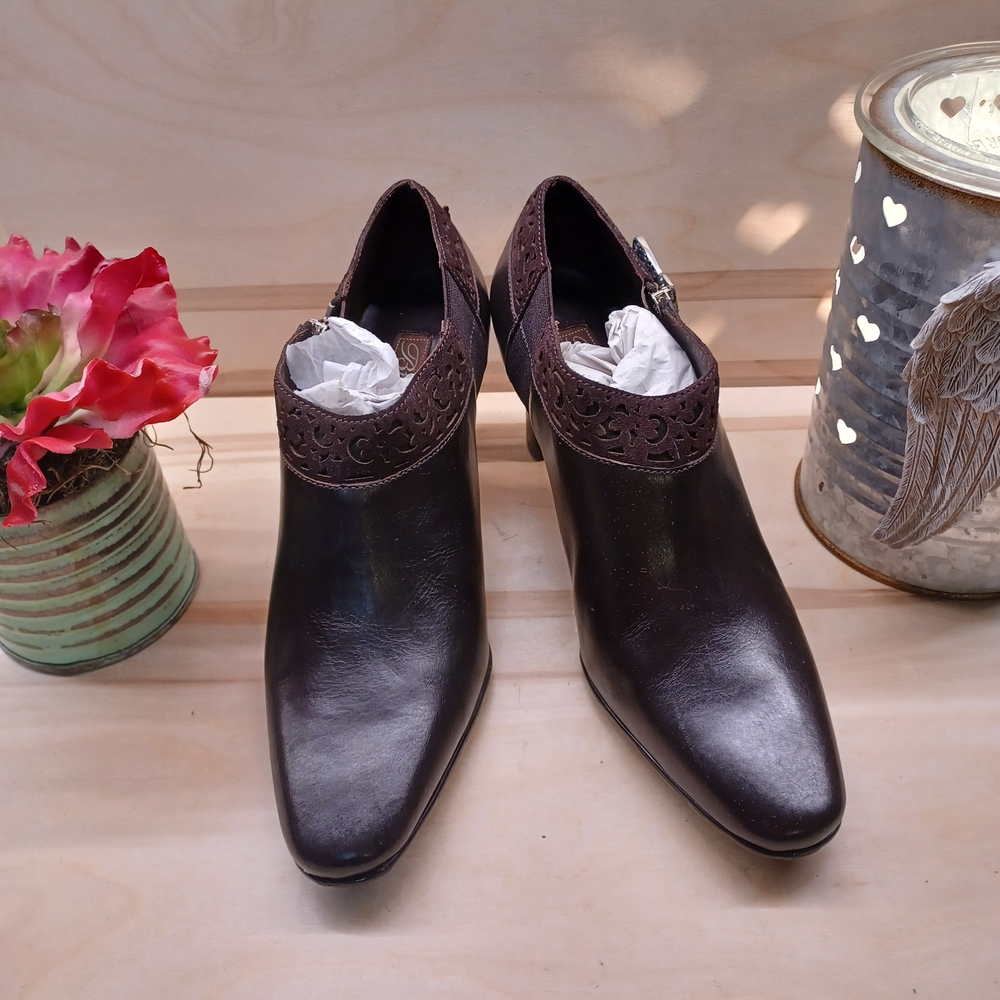 Brighton Dark Brown Ankle Booties